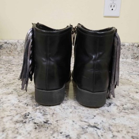 Nina Inside Zipper Fringed Black Booties Like New Girl's Size 3 - Picture 4 of 7